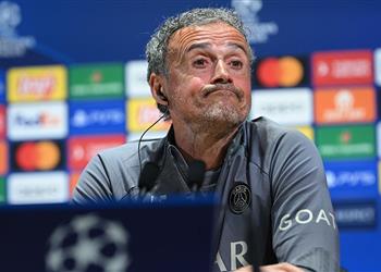 إنريكي يرفع راية التحدي أنا أفضل من تشافي ومهمتي إقصاء برشلونة من دوري أبطال أوروبا