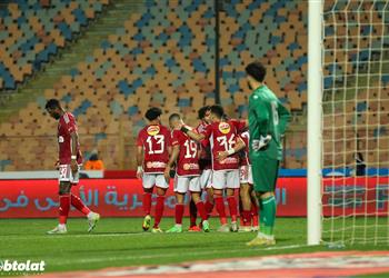 مران الأهلي محاضرة فنية وتدريبات استشفائية للأساسيين أمام إنبي