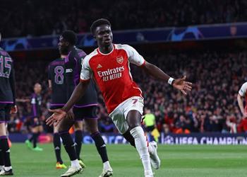 فيديو ساكا يسجل هدف آرسنال الأول أمام بايرن ميونخ