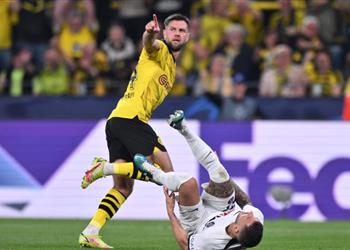 فيديو فولكروج يسجل هدف بوروسيا دورتموند الأول أمام باريس سان جيرمان