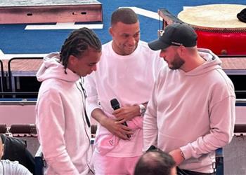 مبابي يوجه رسالة إلى ألتراس باريس سان جيرمان في حفل شواء