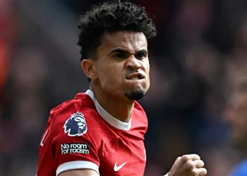 لويس دياز يرد على أنباء رحيله عن ليفربول بعد اهتمام باريس سان جيرمان