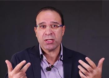 م ستشهدا بـ الأهلي الشوالي يوضح حظوظ الزمالك أمام نهضة بركان في نهائي الكونفدرالية