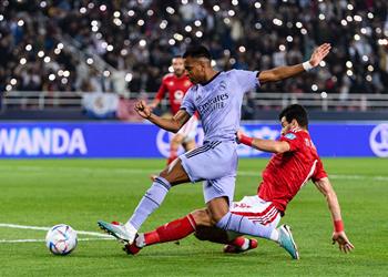 تشابه غريب القدر يمنح الأهلي وريال مدريد طريق ا واحد ا قد يكسر رقم ا سلبي ا