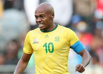 قائمة جنوب إفريقيا لمعسكر شهر يونيو موقف بيرسي تاو