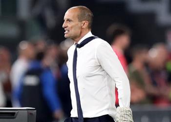 أليجري يهين ويعتدي على صحفي بعد فوز يوفنتوس بـ كأس إيطاليا اكتب الحقيقة أو سأقتلع أذنيك