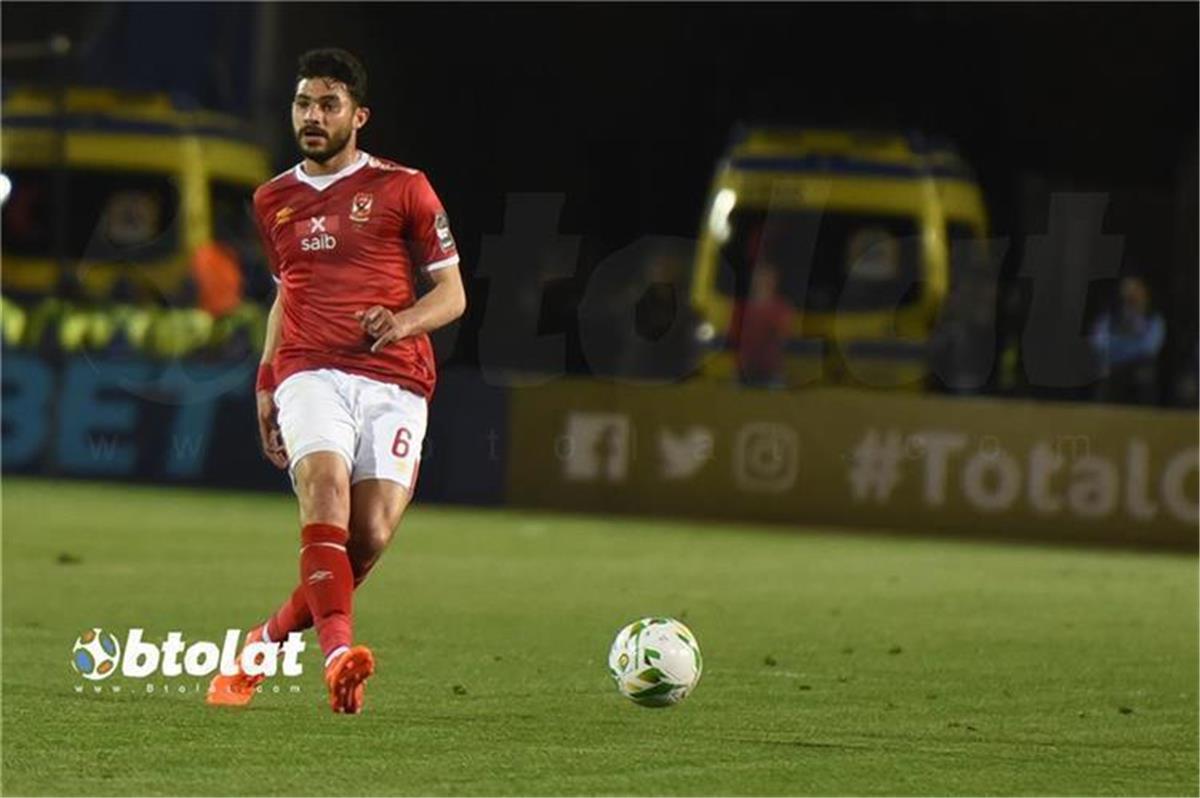 ياسر إبراهيم لاعب الأهلي