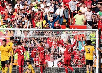 فيديو في وداعية كلوب ليفربول يفوز على ولفرهامبتون في الدوري الإنجليزي