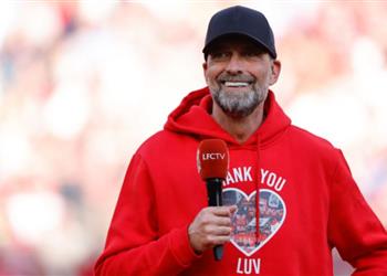 كلوب يودع جماهير ليفربول ويهتف باسم سلوت شكر ا لتجاهل طلبي لـ6 أسابيع