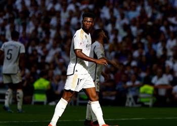 قبل مواجهتي قادش وبايرن ميونخ تشواميني يغادر تدريبات ريال مدريد مصاب ا