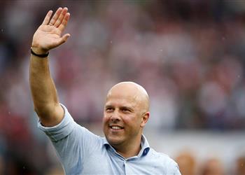 رسمي ا ليفربول يعلن تعاقده مع آرني سلوت