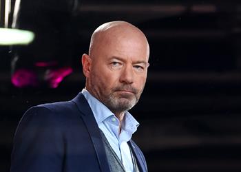 آلان شيرر ينتقد ودية توتنهام ونيوكاسل بعد انتهاء الدوري الإنجليزي