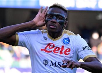 تقارير مانشستر يونايتد يدخل الصراع لضم أوسيمين