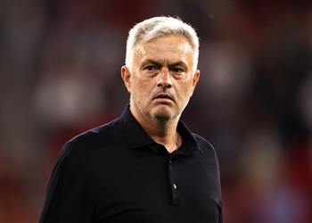 ليس كمدرب مورينيو يقترب من الانضمام إلى الدوري السعودي