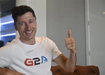 ليفاندوفسكي يكشف عن مستقبله مع برشلونة ويؤكد علينا الاقتداء بـ ريال مدريد