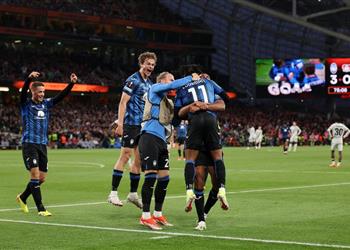 ليلة للتاريخ أتالانتا بطل ا للدوري الأوروبي بهاتريك لوكمان أمام باير ليفركوزن