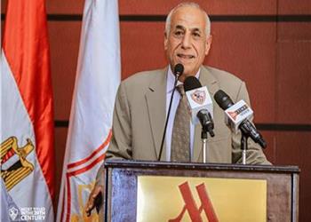 منهم لاعب الأهلي حسين لبيب يكشف عن 5 أسماء حزن لرحيلهم عن الزمالك