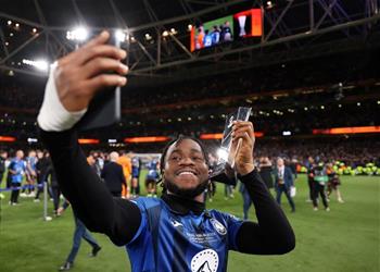 ليلة تحطيم الأرقام القياسية لوكمان رجل مباراة أتالانتا وليفركوزن في نهائي الدوري الأوروبي