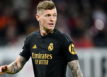 أحدهما هدف ا لـ برشلونة ريال مدريد يحدد بديلين لـ كروس