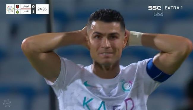 رونالدو يهدر هدف محقق امام الرياض بالدوري السعودي