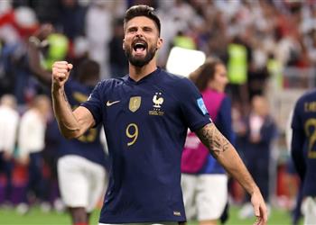 جيرو يحدد موعد اعتزاله دولي ا