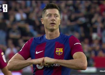 فيديو ليفاندوفسكي يسجل هدف برشلونة الأول أمام إشبيلية