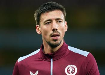 أستون فيلا يتخذ قرار ا بشأن لينجليه ويضع برشلونة في مأزق