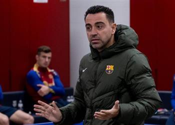 تسريبات وتهديدات موندو توضح كواليس إقالة تشافي في برشلونة