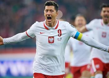 قائمة بولندا النهائية لبطولة يورو 2024 استدعاء ليفاندوفسكي واستبعاد ميليك