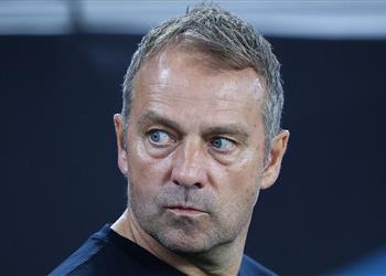 أول تعليق من فليك بعد تعيينه مدرب ا لـ برشلونة