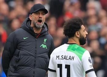 شيرر محمد صلاح غاضب من نفسه وراودته الشكوك وليفربول في موقف خطير