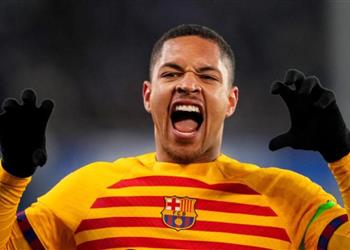 6 أندية تتنافس على ضم فيتور روكي من برشلونة