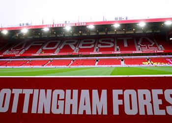 الاتحاد الإنجليزي يوجه اتهامات إلى نوتينجهام ومدرب ولاعب الفريق وتحذير كلاتنبرج