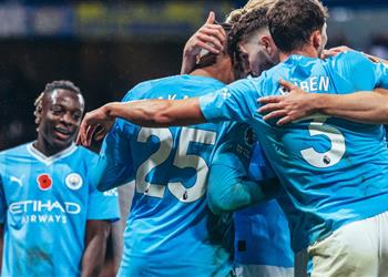 لاعب مانشستر سيتي يعرض نفسه على برشلونة