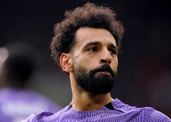ستيف نيكول على ليفربول الاستفادة من بيع محمد صلاح هذا الصيف