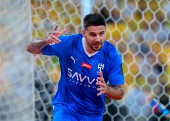 فيديو ميتروفيتش يسجل هدف الهلال الأول أمام النصر