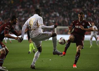 تريزيجيه يشارك في سقوط طرابزون سبور بثلاثية أمام سامسون بـ الدوري التركي