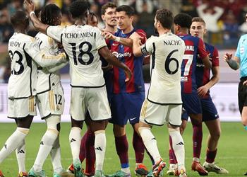 برشلونة يوجه رسالة لـ ريال مدريد بعد تتويجه بالدوري الإسباني