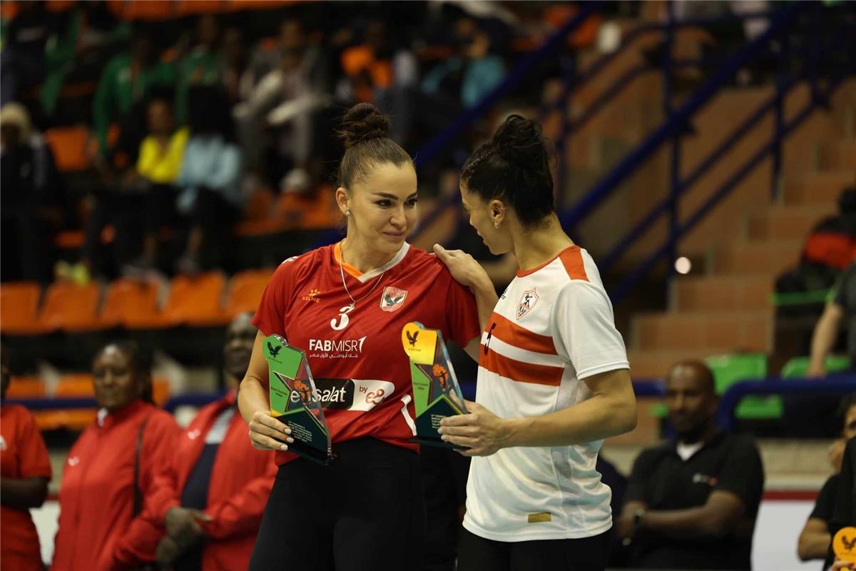 جوائز الافضل في بطولة افريقيا لكرة الطائرة