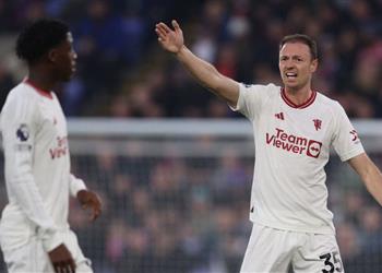 مايكل أوين ينتقد مانشستر يونايتد بعد هدفي كريستال بالاس فريق مهلهل