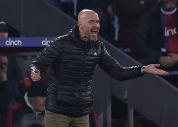 تين هاج يرفض انتقاد أداء لاعب مانشستر يونايتد أمام كريستال بالاس ويؤكد علينا تصحيح الأمور ضد آرسنال