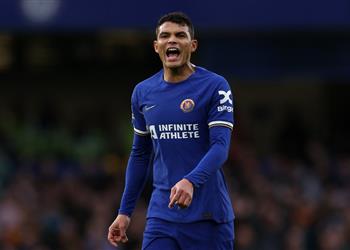 رسميا تياجو سيلفا يعود إلى الدوري البرازيلي