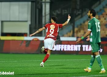 فيديو وسام أبو علي يسجل هدف الأهلي الأول أمام الاتحاد السكندري