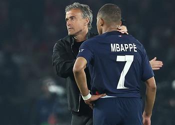 إنريكي بعد الخروج من دوري أبطال أوروبا كرة القدم ليست عادلة ولا ألوم سوى الحظ