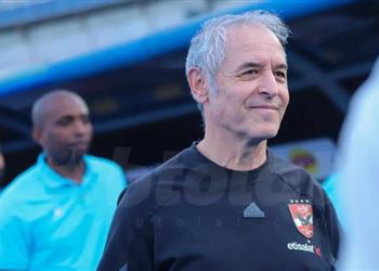 صحيفة جنوب إفريقية تكشف خطة الأهلي لضم دينامو صن داونز