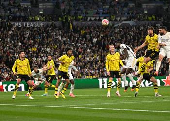فيديو كارفاخال يسجل هدف ريال مدريد الأول أمام بوروسيا دورتموند