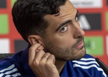 ميرينو يرد على أنباء اهتمام برشلونة بضمه في الصيف