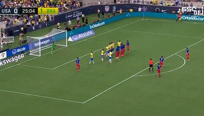 هدف امريكا الرائع في مرمي البرازيل