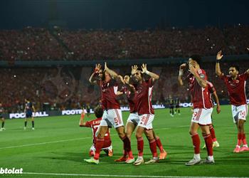 تشكيل الأهلي أمام فاركو في الدوري المصري عودة محمد الشناوي