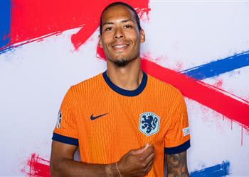 فان دايك آمل أن يحالفنا حظ يورو 1988 ولن أستعد لـ مبابي بشكل مختلف